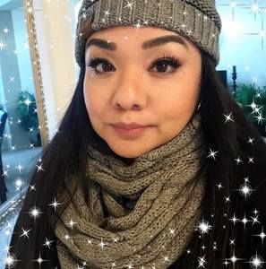 Meet your Posher, Myra